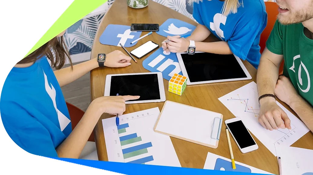 https://academian.com/wp-content/uploads/2025/01/website-header-website-banner-eLearning-Courseware-Tailored-for-Your-Audience-1.webp